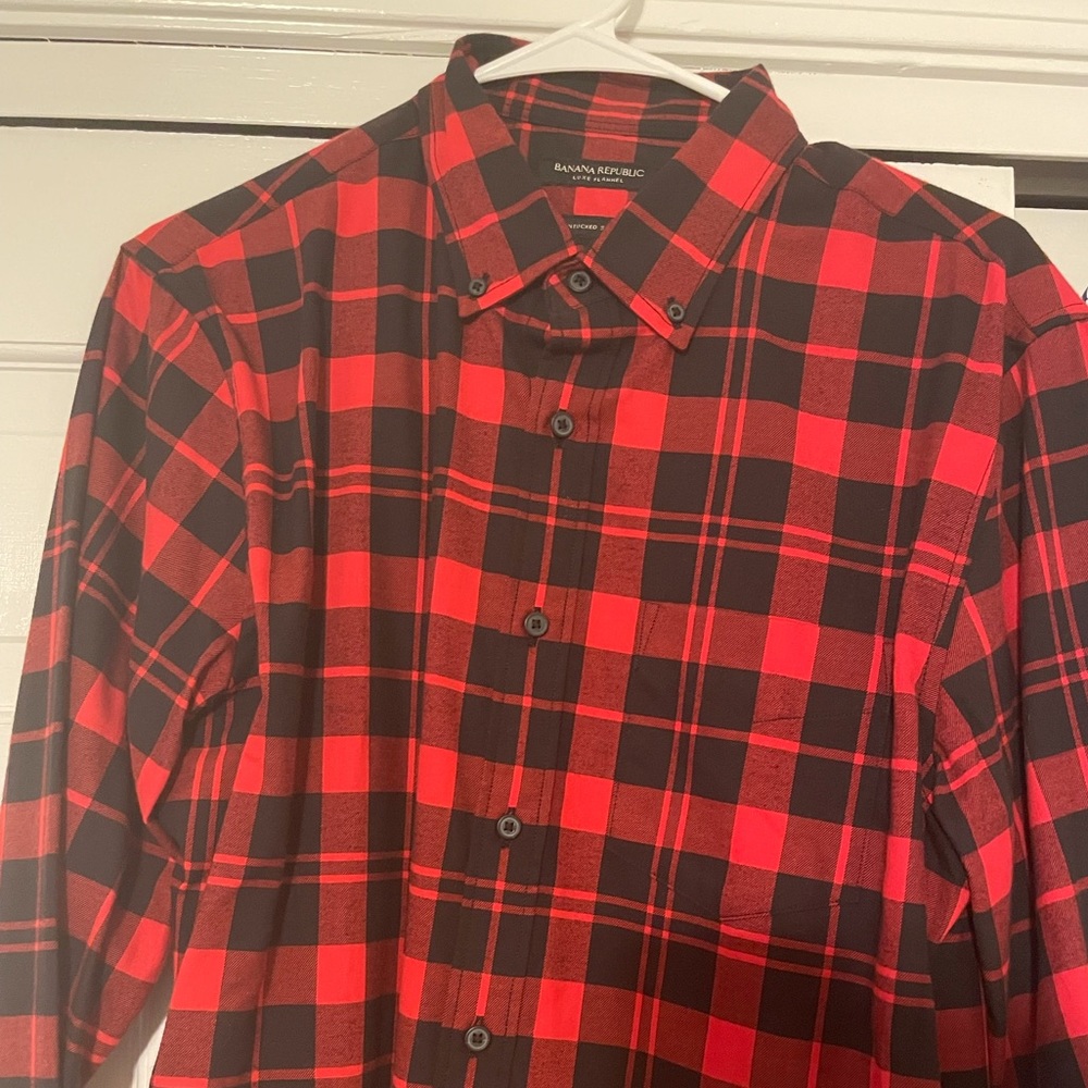 Banana Republic Black/Red Luxe Flannel Check Shirt
